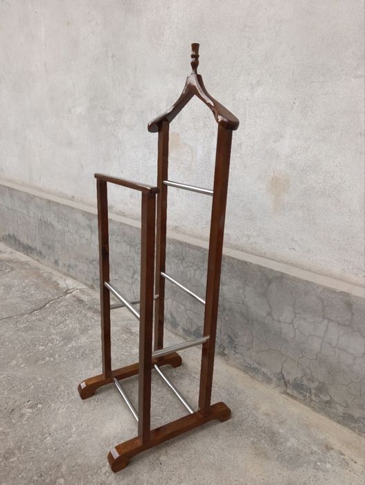 Вешалка Премиум класса. Доставка есть платная!