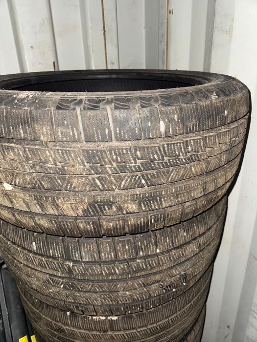 Шины б/у, размер 18