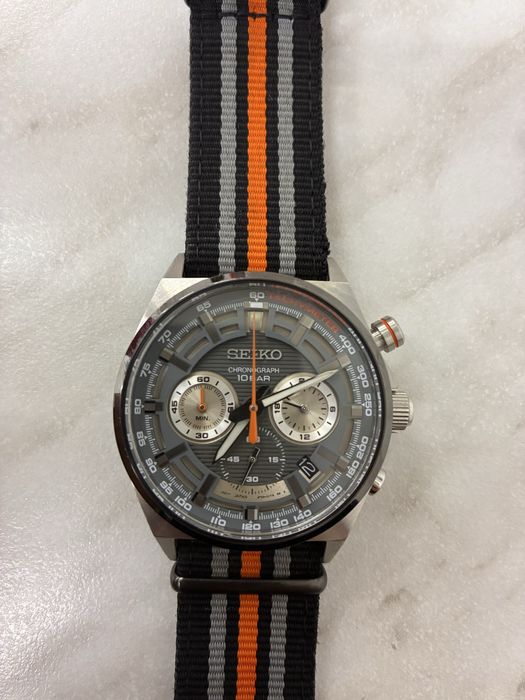 Продам Кварцевые часы Seiko