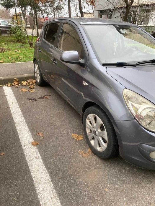 HYUNDAI i20 2012 — imagine 10