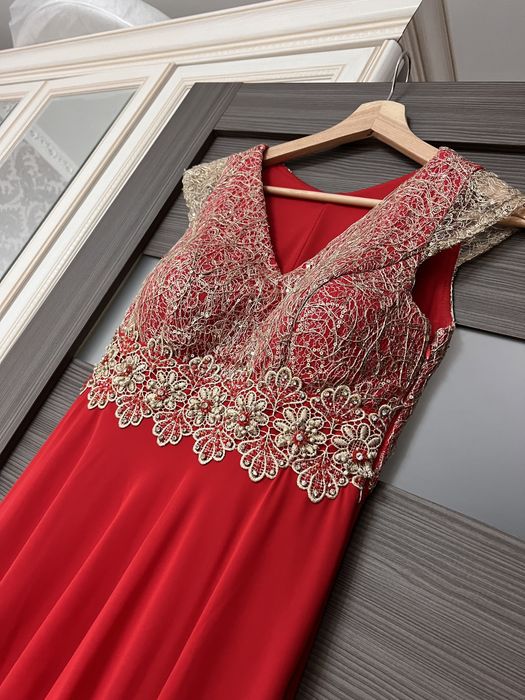 Продам вечернее платье