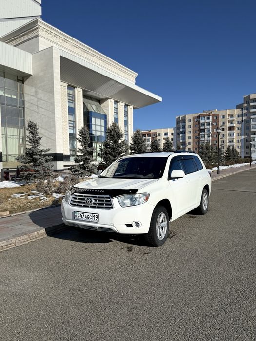 продам тойота хайландер или обмен