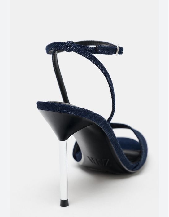 Сандали на ток Zara