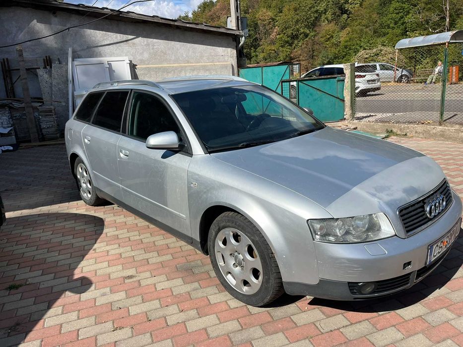 AUDI A4 Avant 2002 — imagine 4
