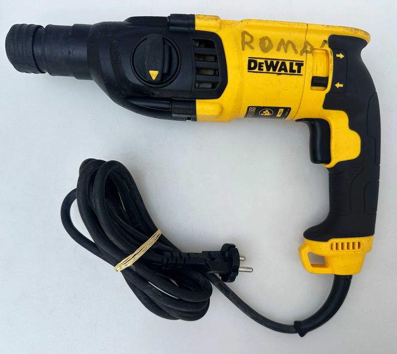 Dewalt D25133-QS - Електрически перфоратор 800W 2.6J