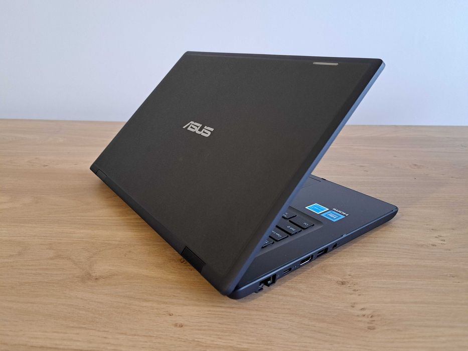 Laptop Asus ExpertBook 8GB RAM, 256 GB SSD, Windows 11