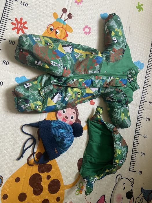 Зимний комбинезон + шапка