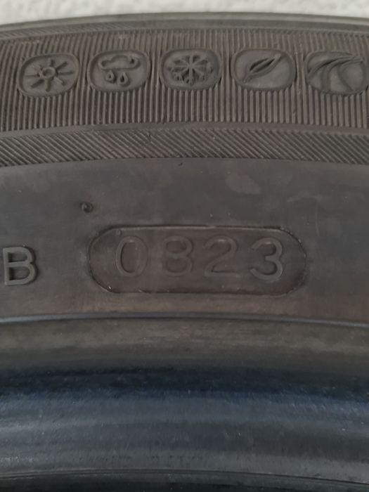 Всесезонни гуми 4 броя HANKOOK Kinergy 4S2X 225 55 R19 дот 0823