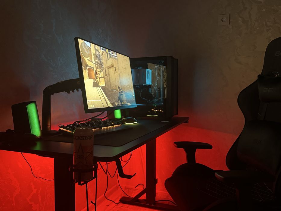 PC set up, Stol stul hamma narsasiga qoshib sotiladi.