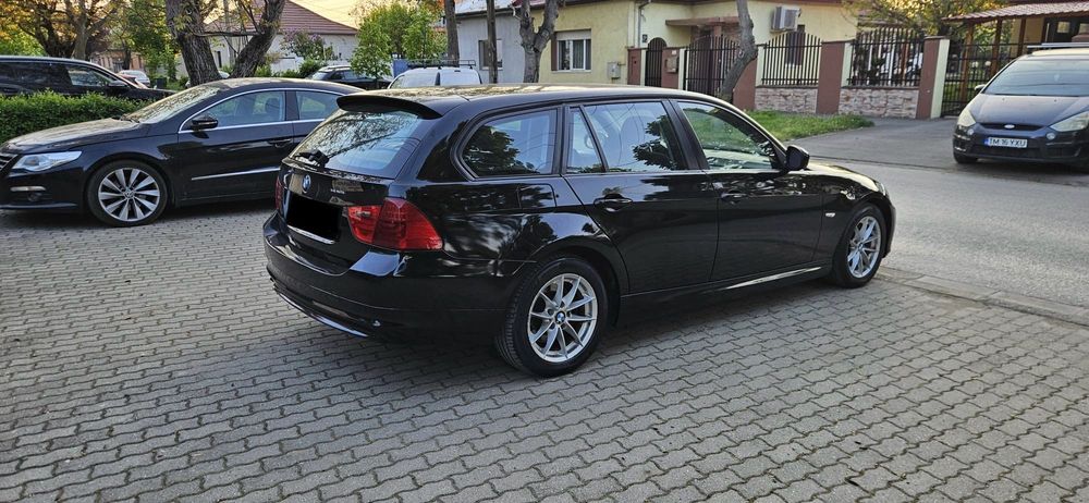 Vand BMW 320, 2.0 diesel, an 2012, FACE-LIFT, Manual 6+1 Ingrijit  Acte Zi
