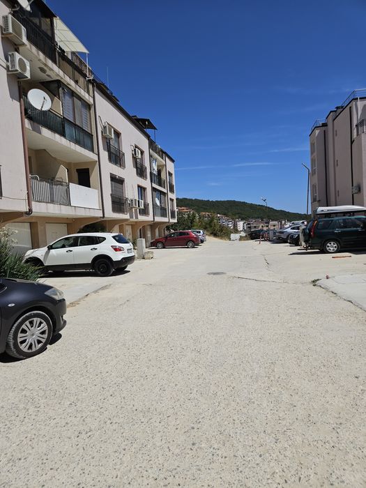 Дава се под наем Гараж / Паркомясто в Варна, Виница - 20 кв.м за 127.5 € - Снимка #4