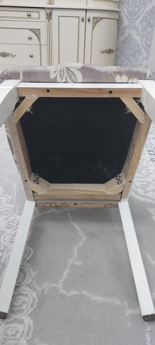 Стулья 18 штук. .