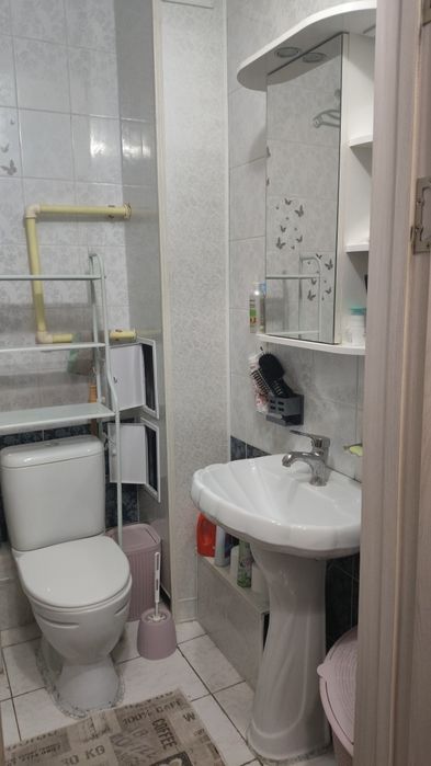 Продам квартиру в 11 микрорайоне