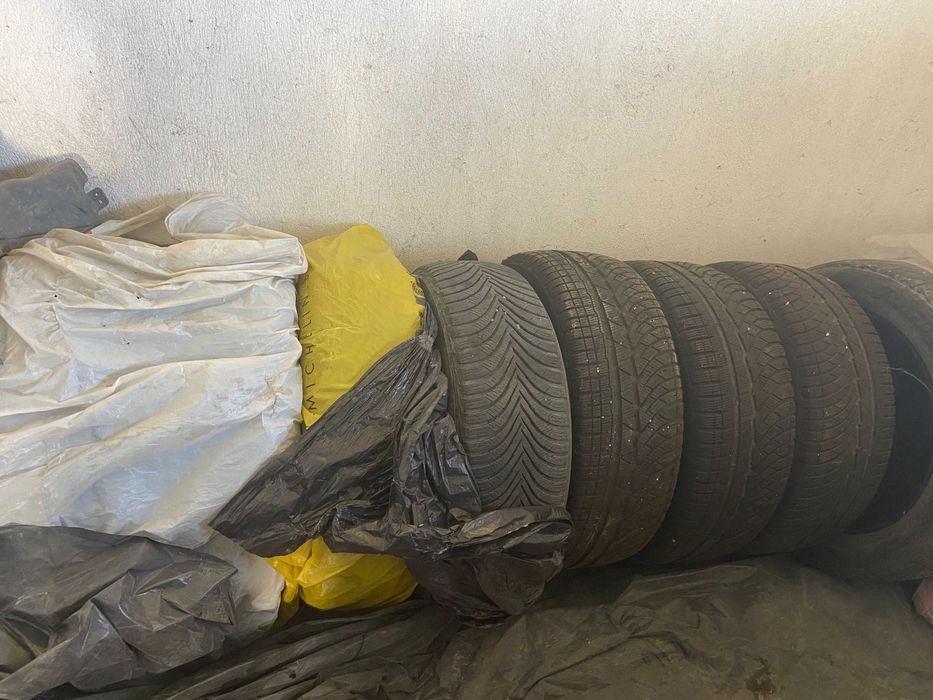 Зимни гуми Мишелин