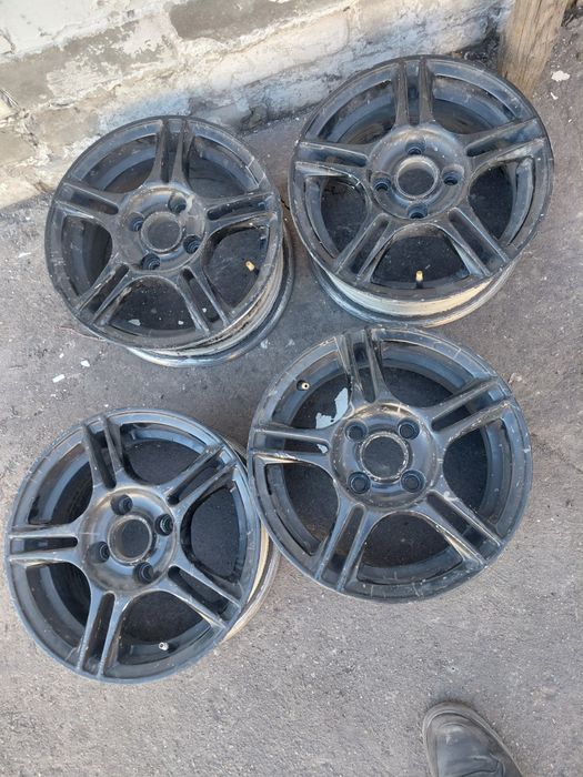 Продам диски r 13 .