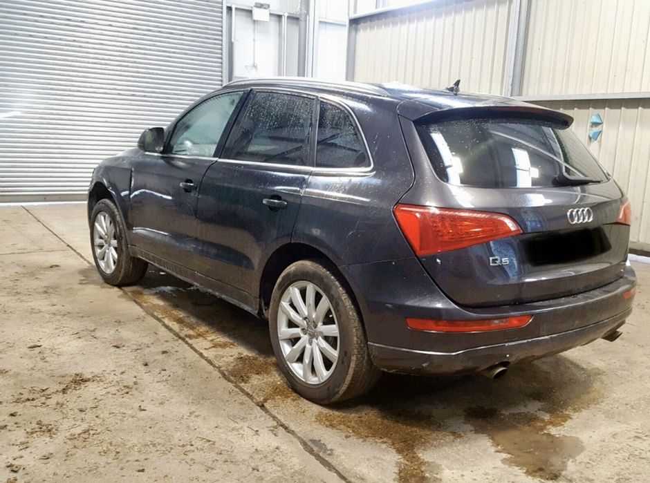 Audi Q5 Sline quattro 2010г на части няколко мотора 2.0tfsi