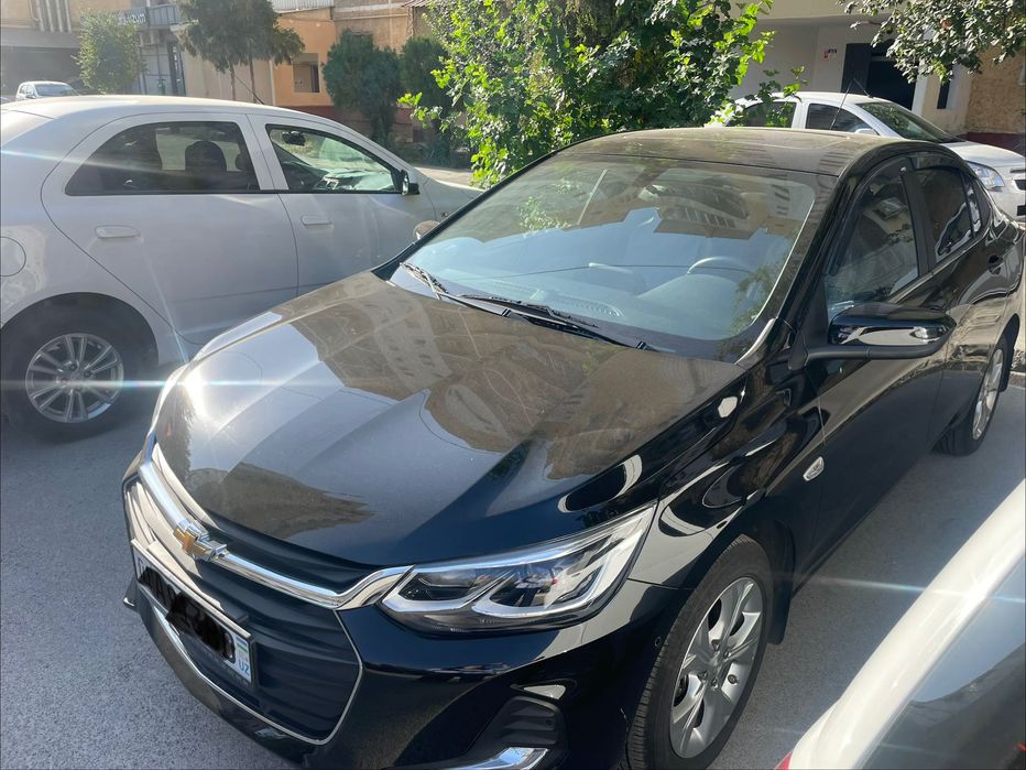 Chevrolet onix premier