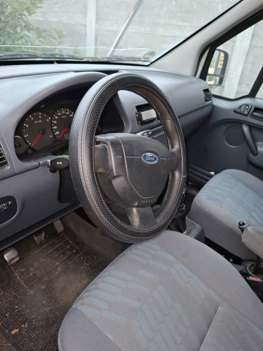 Ford Turneo Connect 2007 funcțional sau pentru dezmembrat