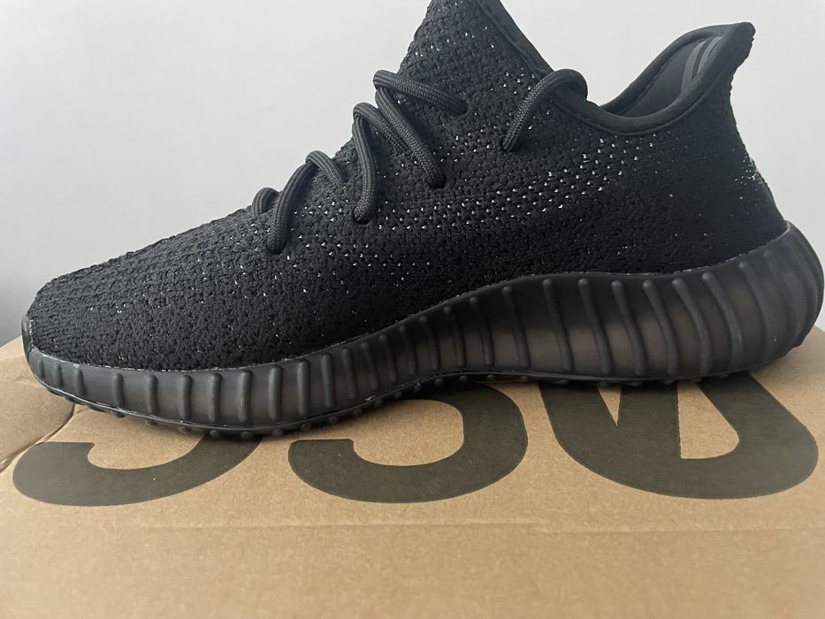 adidas Yeezy Boost 350 V2 Oreo 41