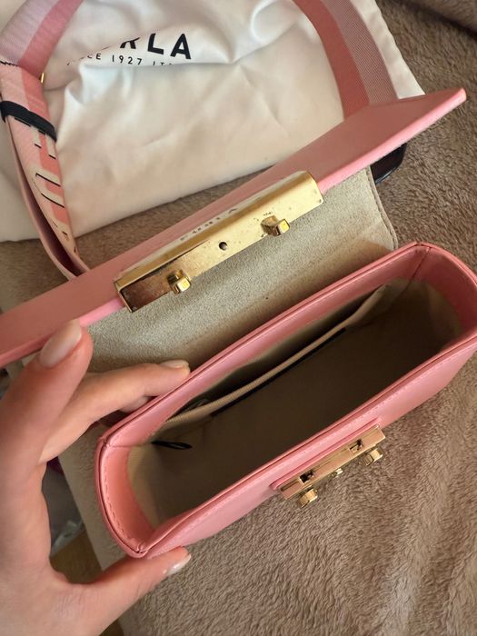 Оригинални чанти Furla , Lui Jo