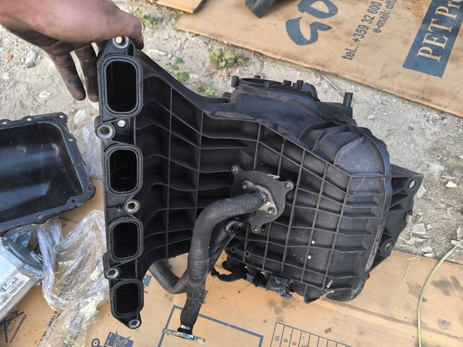 Смукателен колектор Bmw бмв е90 е92 е92