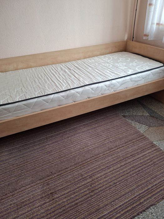 Pat pentru o persoană