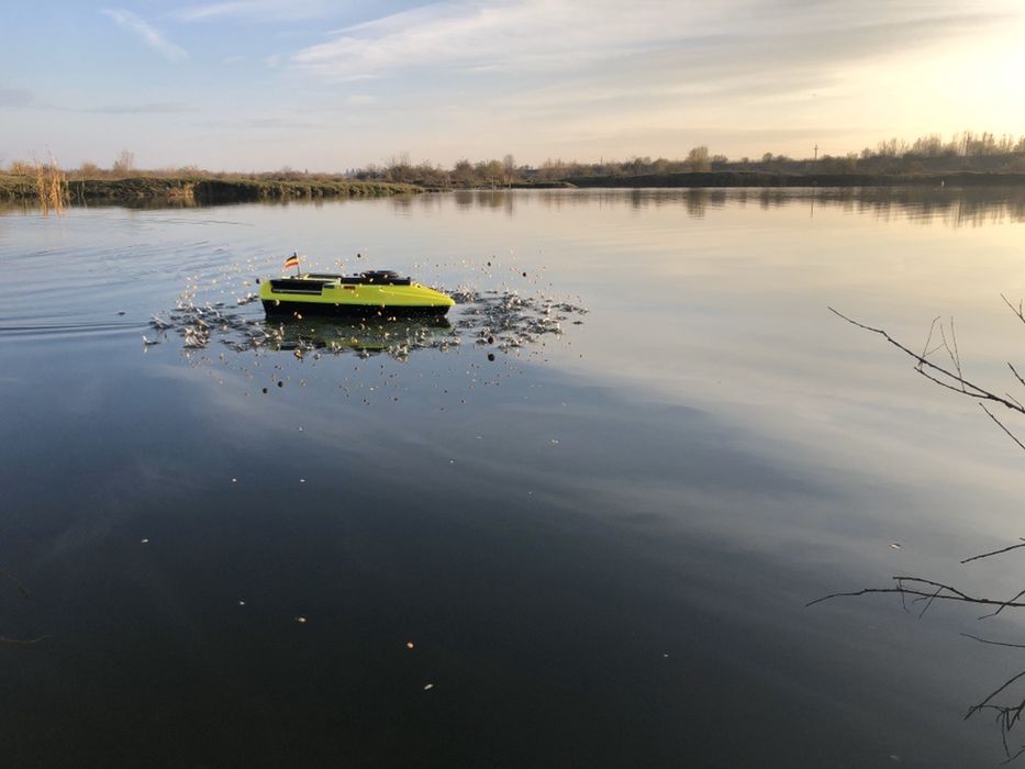 Navomodel plantat SPYDER cuva centrifugă (barca/barcuta/nadit/pescuit)