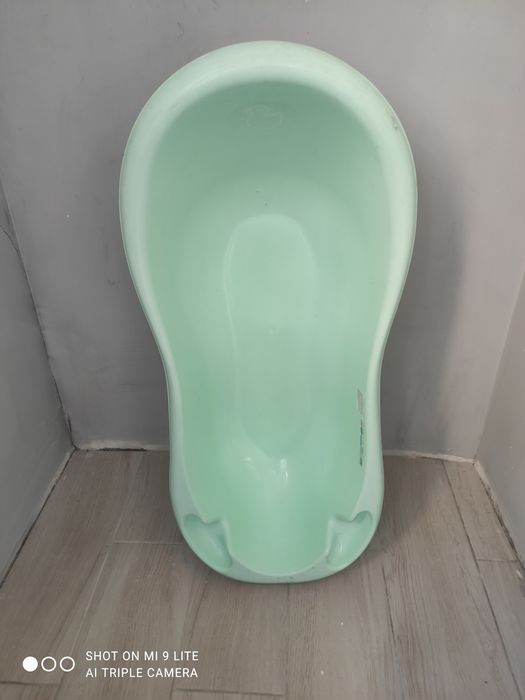 Продам детскую ванночку