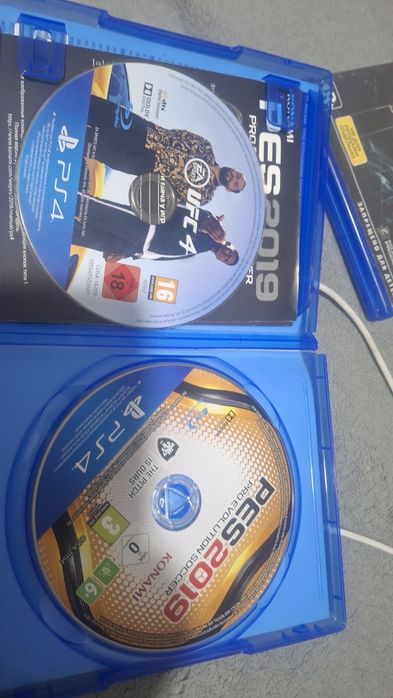 Pes 19 UFC 4 ps4 продаю