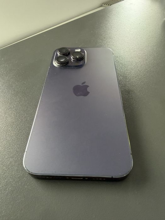 Iphone 14 Pro Max purple