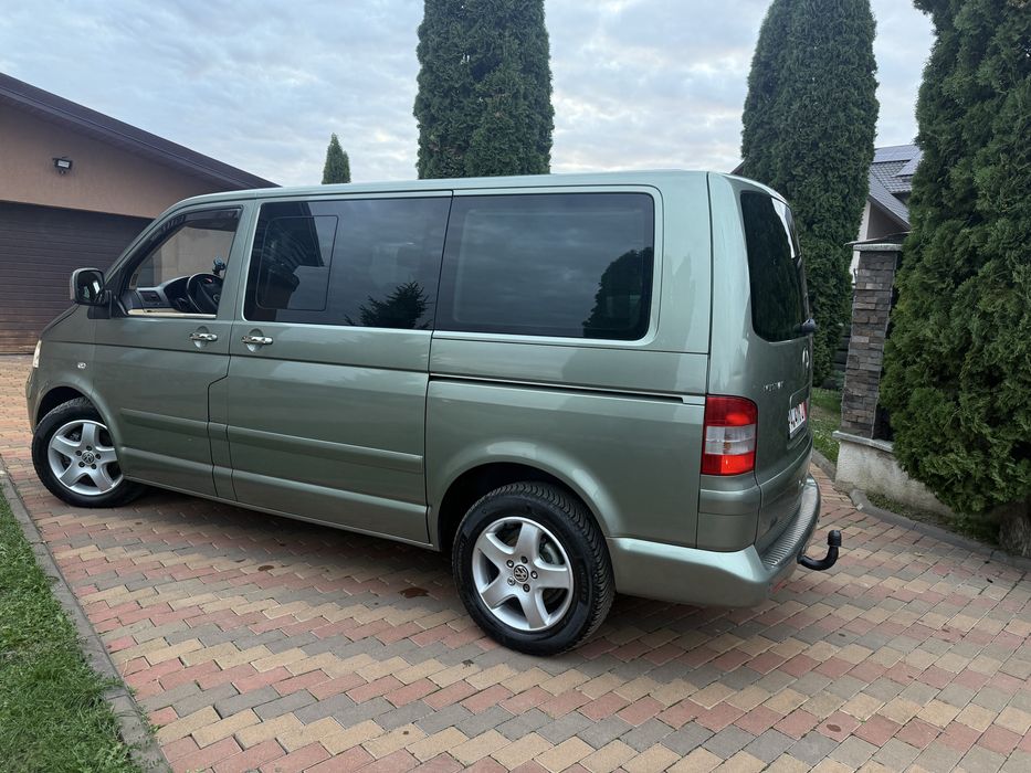VW MULTIVAN 2.5 tdi* 174cp* Highline! IMPECABIL!!!