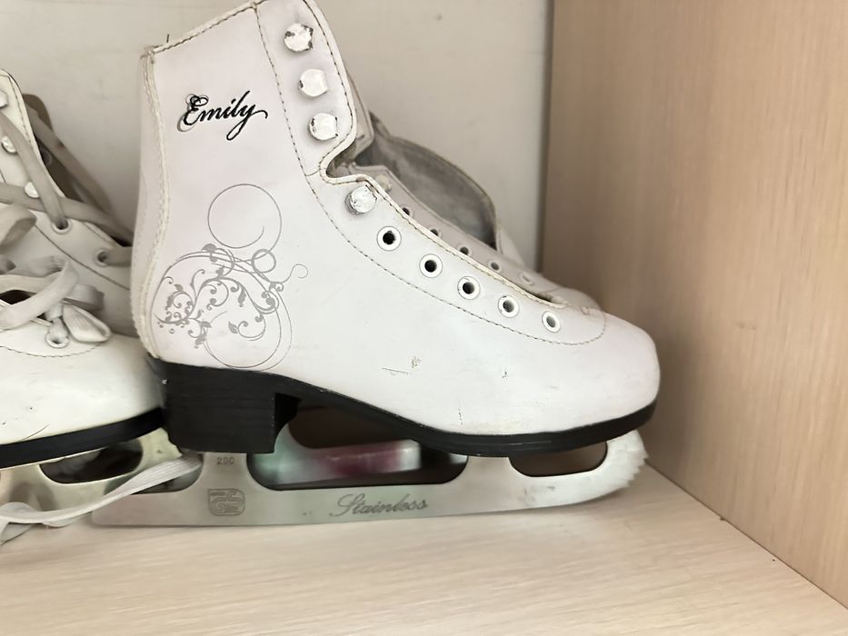 Фигурные коньки