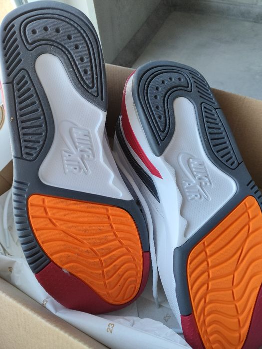 Мъжки маратонки Jordan Max Aura 5