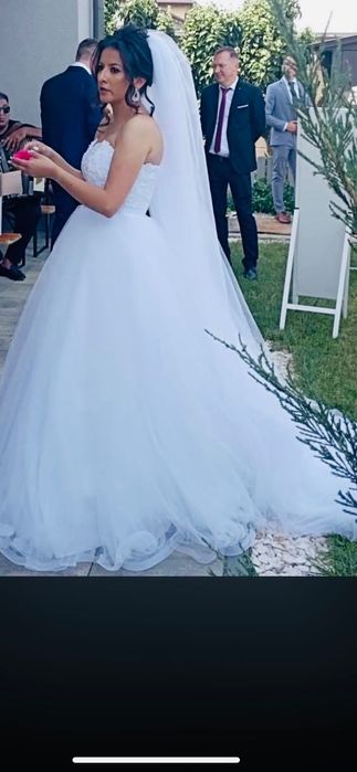 Rochie mireasă la comanda