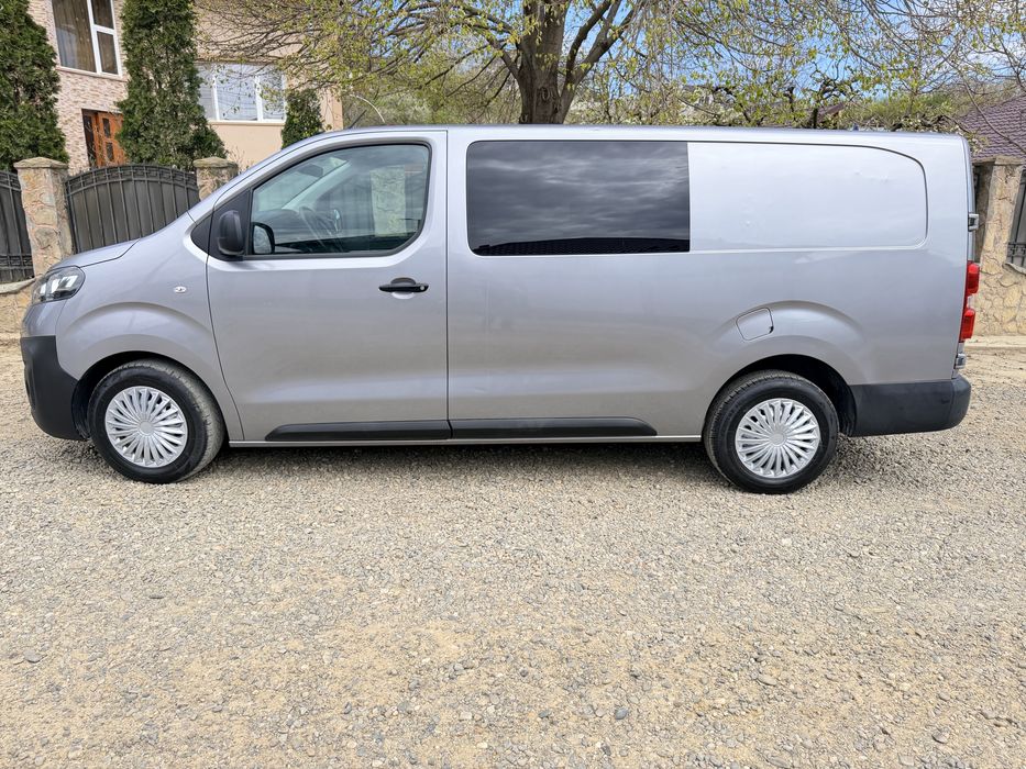 Opel Vivaro * Renault Trafic * Toyota Proace * Euro 6 * Manual * Extralung * 6 Locuri + marfa *