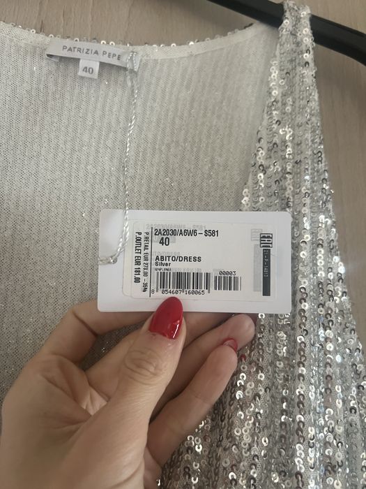 Сребърна паетена рокля Patrizia Pepe