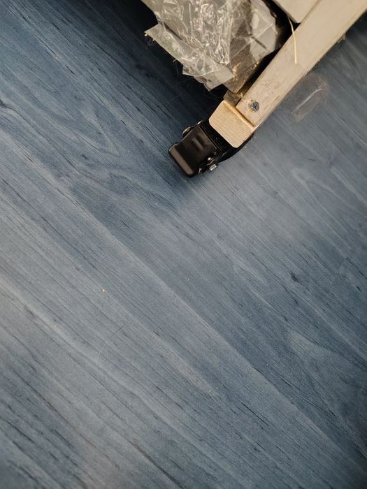 Cușcă iepuri pe roti
