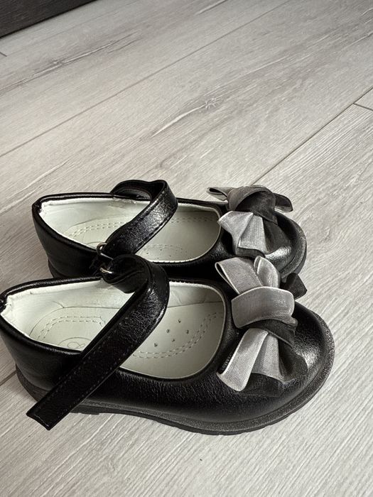 Сандали для девочки