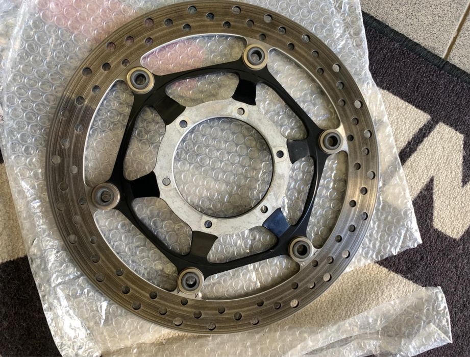 Disc de frana fata OEM Honda CBR1000RR dupa 2008