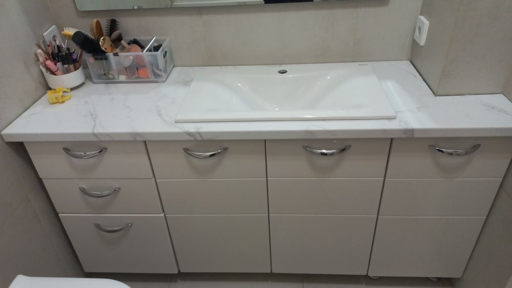 Столешница EGGER белый мрамор