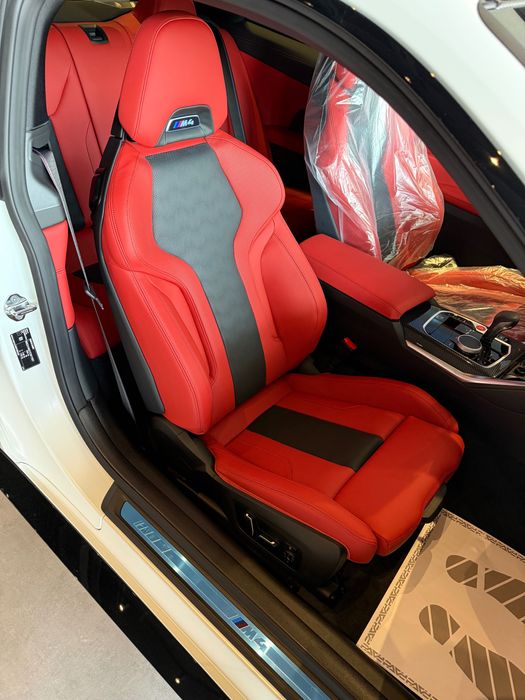 Продам BMW M4 Competition M Рейсталинг  + официальная гарантия