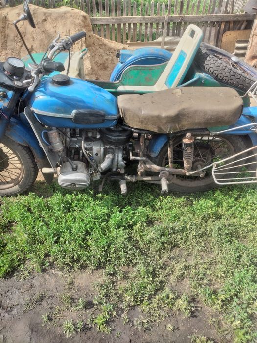 Продам мотоцикл 300000