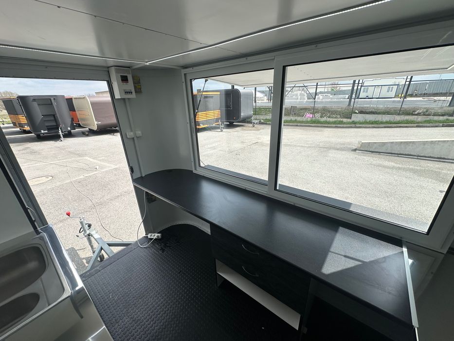 Търговска каравана 
Каравани за бързо хранене