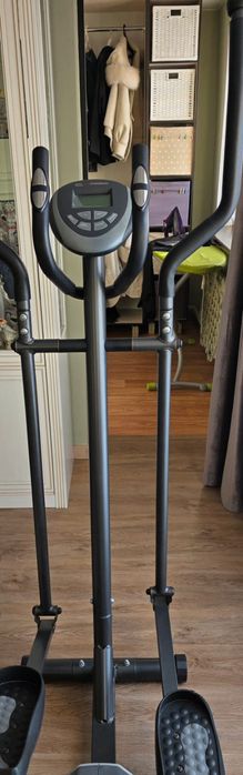 Эллиптический тренажёр