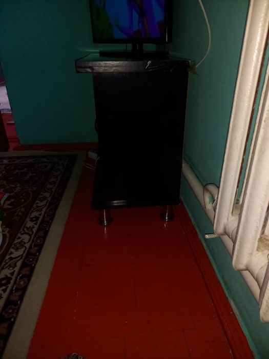 Подставка под телевизор