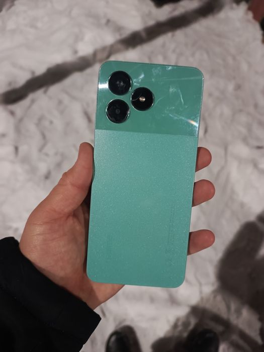Realme C51 продам