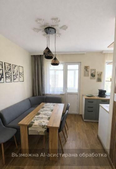 Дава се под наем Четиристаен апартамент в Варна, Автогара - 86 кв.м за 817.53 € - Снимка #2