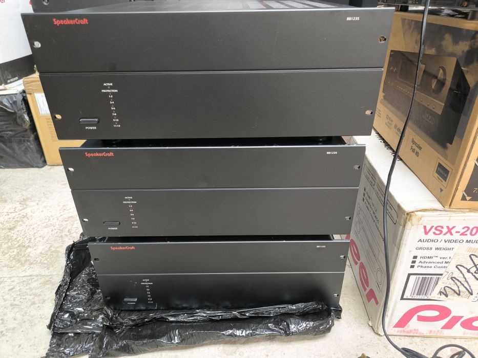 Speakercraft bb 1235. 12 channel