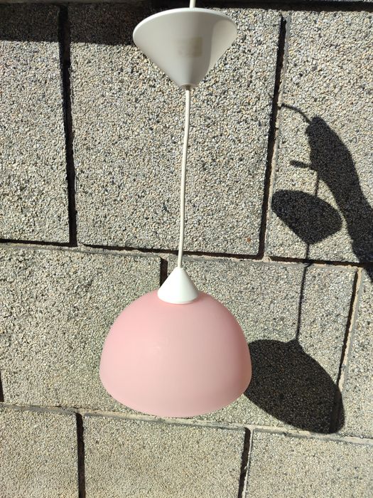 Детска стенна лампа в розово