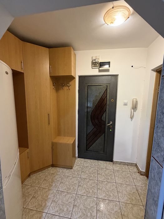 Inchiriez apartament in Campia Turzii